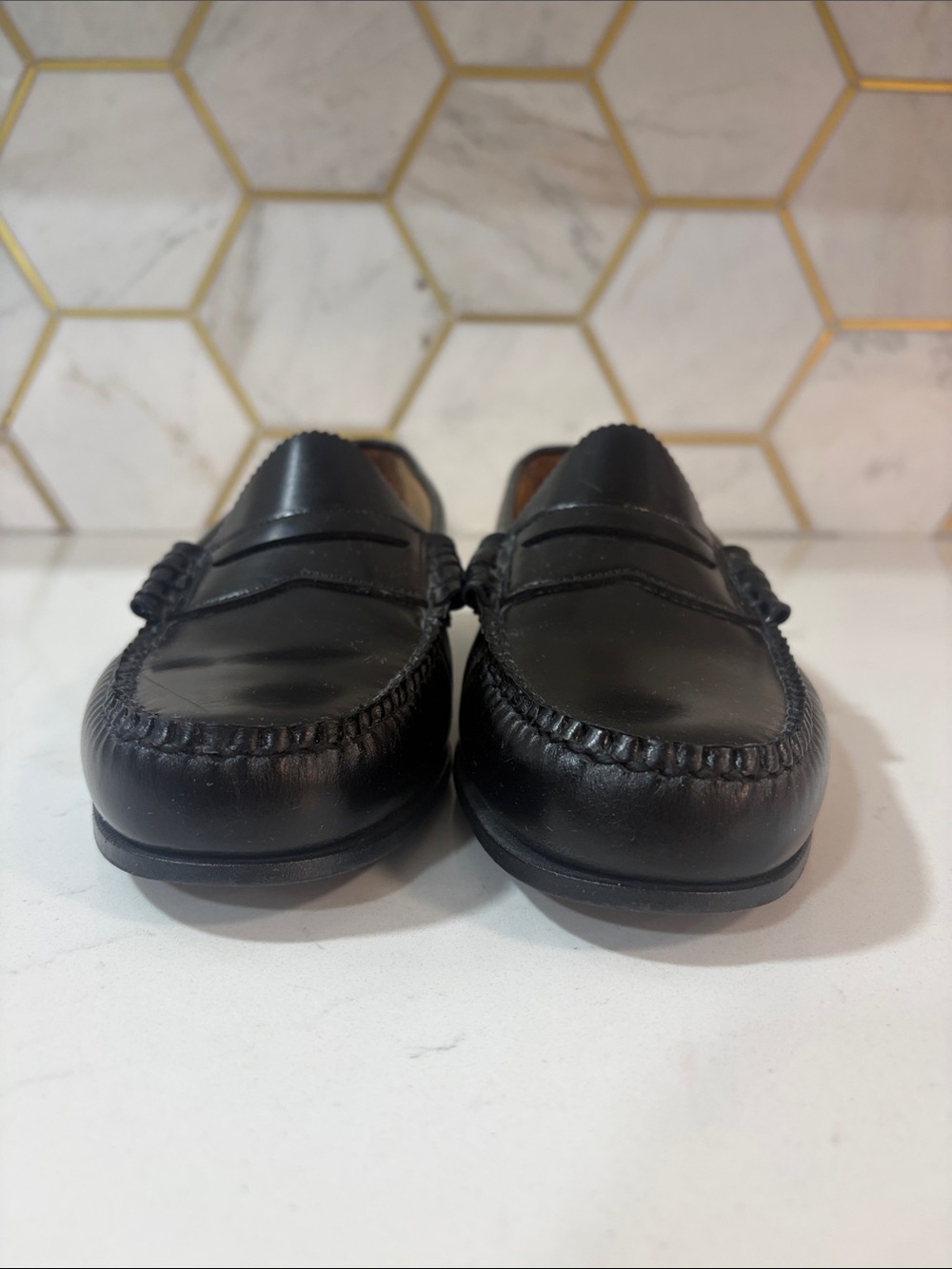 G.H. Bass Weejuns Black Leather Penny Loafers Preppy Slip On W 9.5 C | Fits 10 - Picture 5 of 9